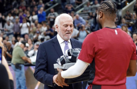 还是在社交 还是在社交