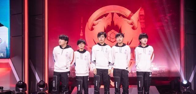 榜首位置拱 榜首位置拱