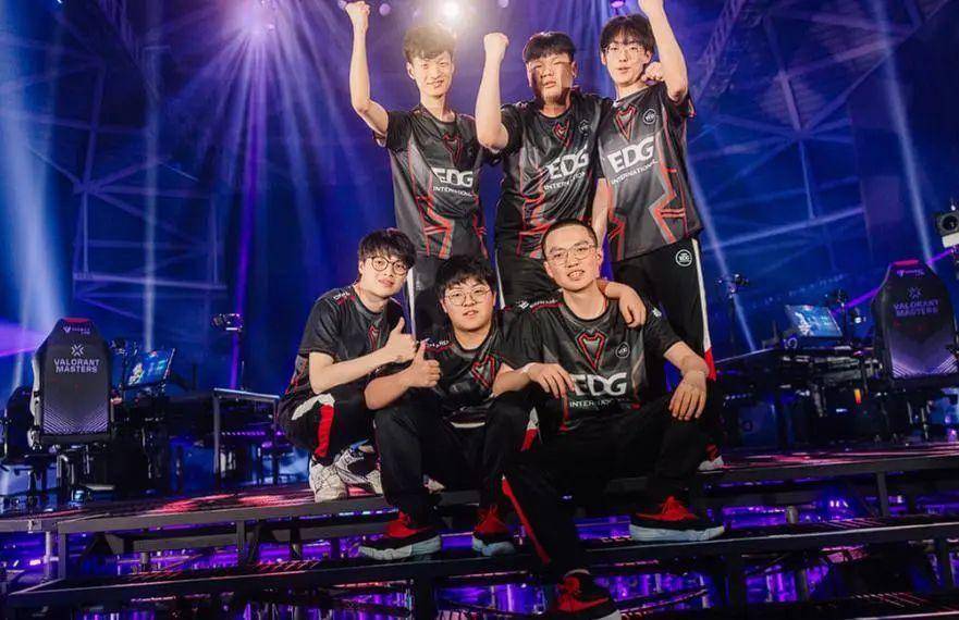 力带领球队 力带领球队