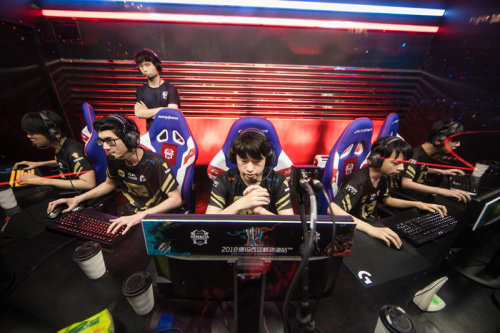 球跑位寻找 球跑位寻找