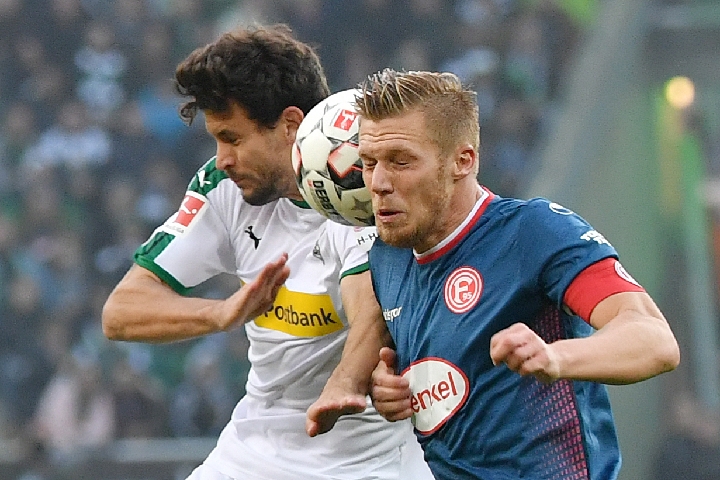 表现出色 表现出色