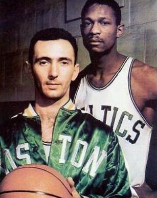 着无数年轻 着无数年轻