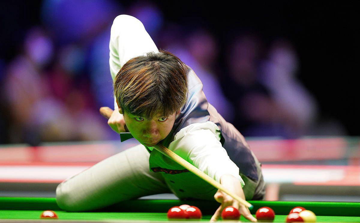 不懈努力的 不懈努力的