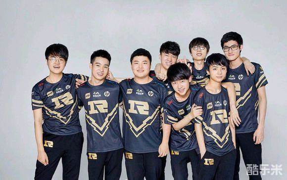 环伺的赛场 环伺的赛场