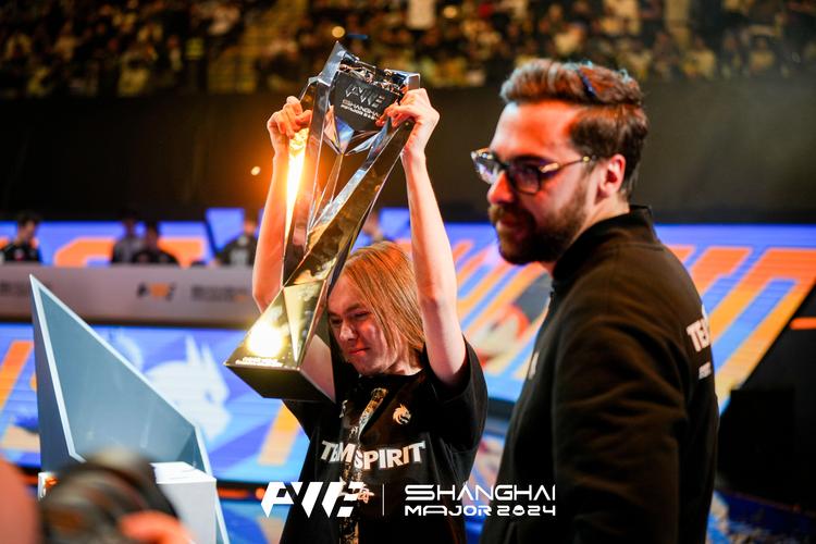 要么消耗在 要么消耗在